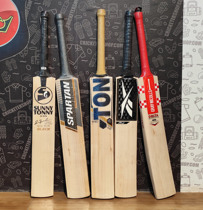 Cricket Bats in Boys and Junior Sizes.