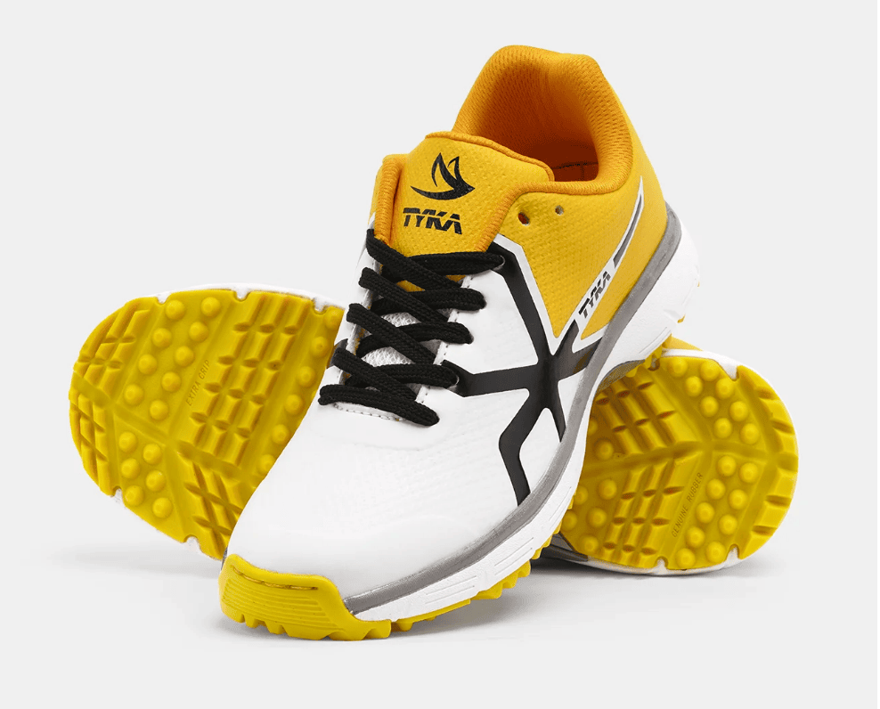 Tyka Champ 16 Rubber Cricket Shoes White Yellow Size