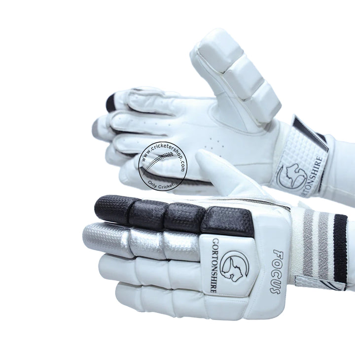 Gortonshire Focus Cricket Batting Gloves Size