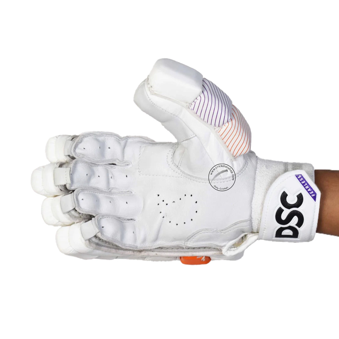 DSC Krunch 100 Cricket Batting Gloves Mens Size