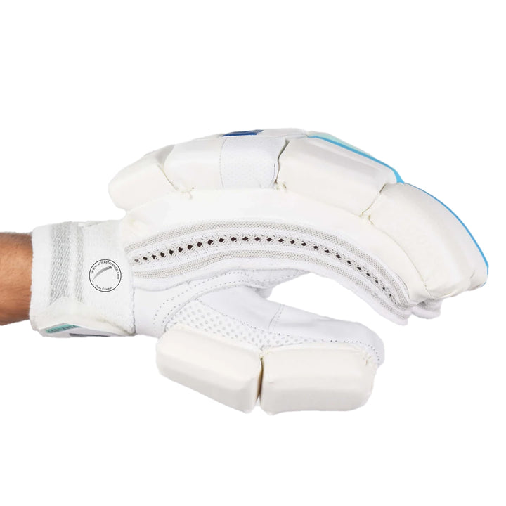 DSC Cynos 22 Cricket Batting Gloves Boys Size