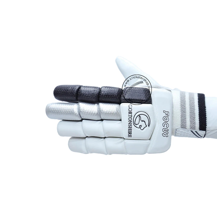 Gortonshire Focus Cricket Batting Gloves Size