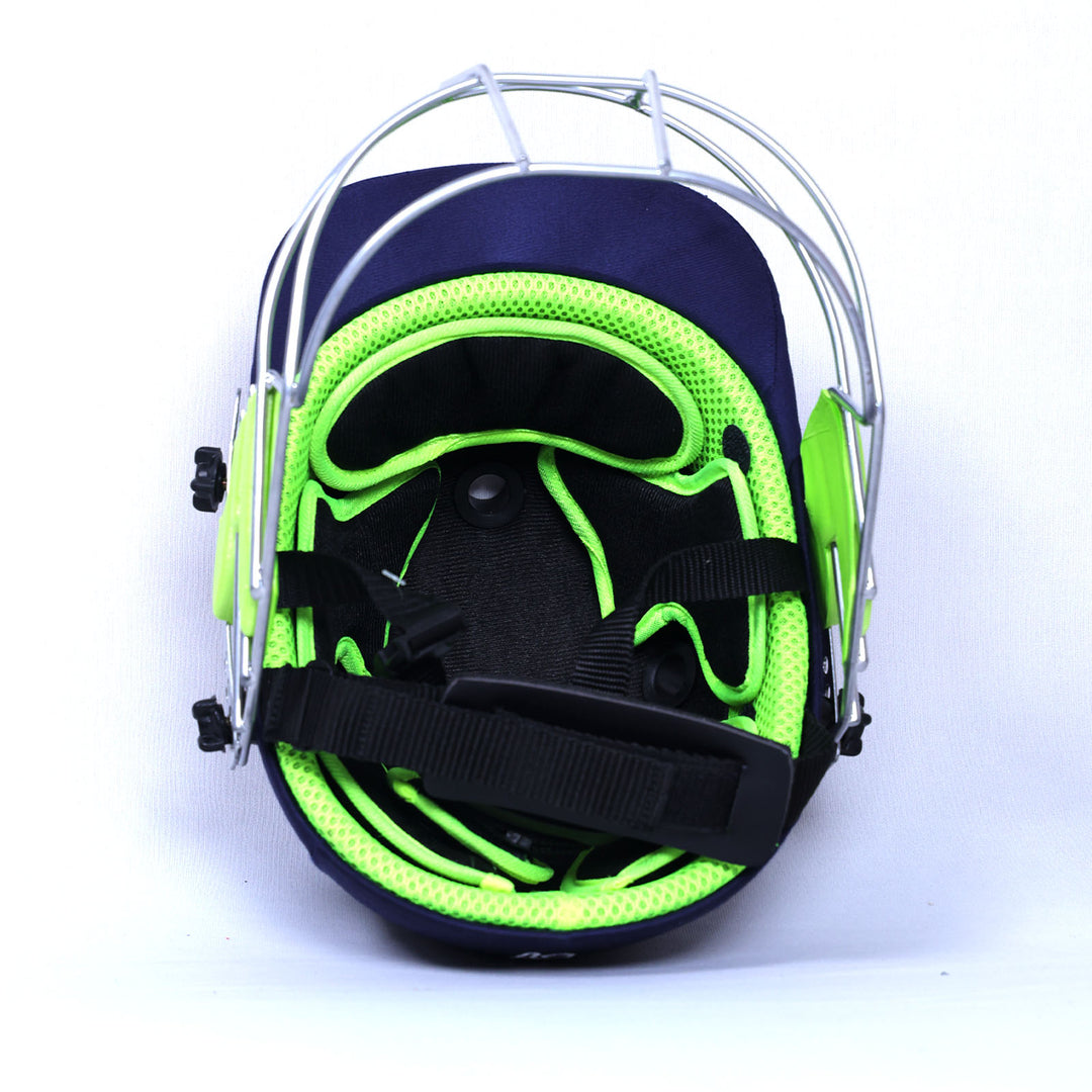 Kookaburra Pro 400 Cricket Helmet Size