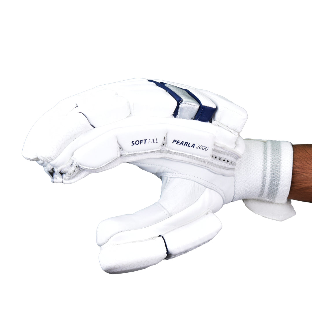 DSC Pearla 2000 Cricket Batting Gloves Mens Size