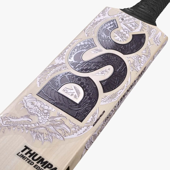 DSC Thumpa Limited Edition Selected Willow Cricket Bat Size SH @ Face View