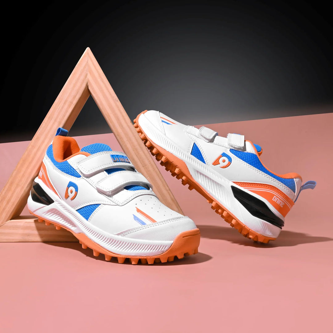 Dnine Blaster Rubber Stud Sunorang Diva Blue White Cricket Shoes @ Composite View 2