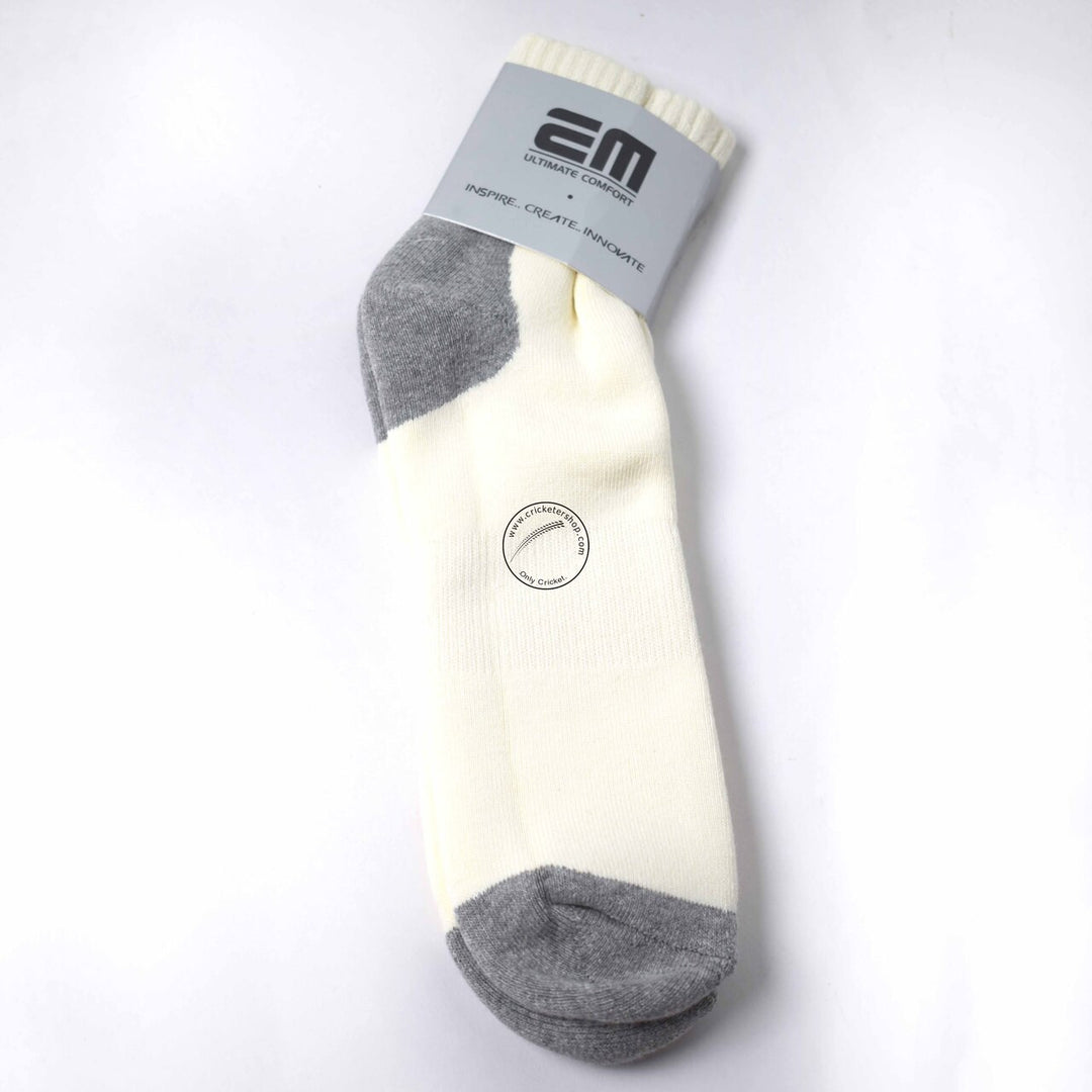 EM Off White Ankle Cricket Socks @ Front View