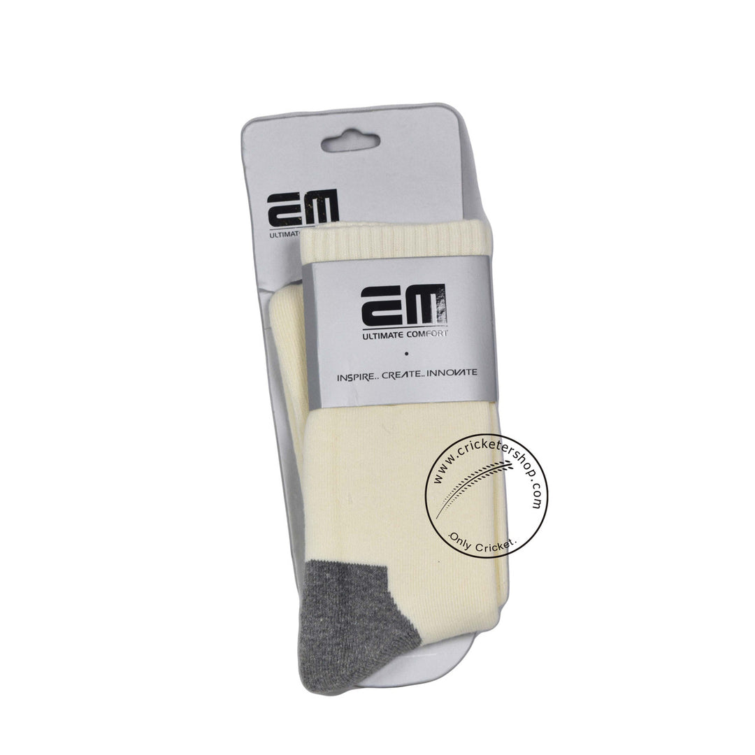 EM Off White Crew Cricket Socks @ Front Socks