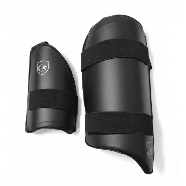 Gortonshire Cricket Batting Combo Thigh Guard Black Size@front view