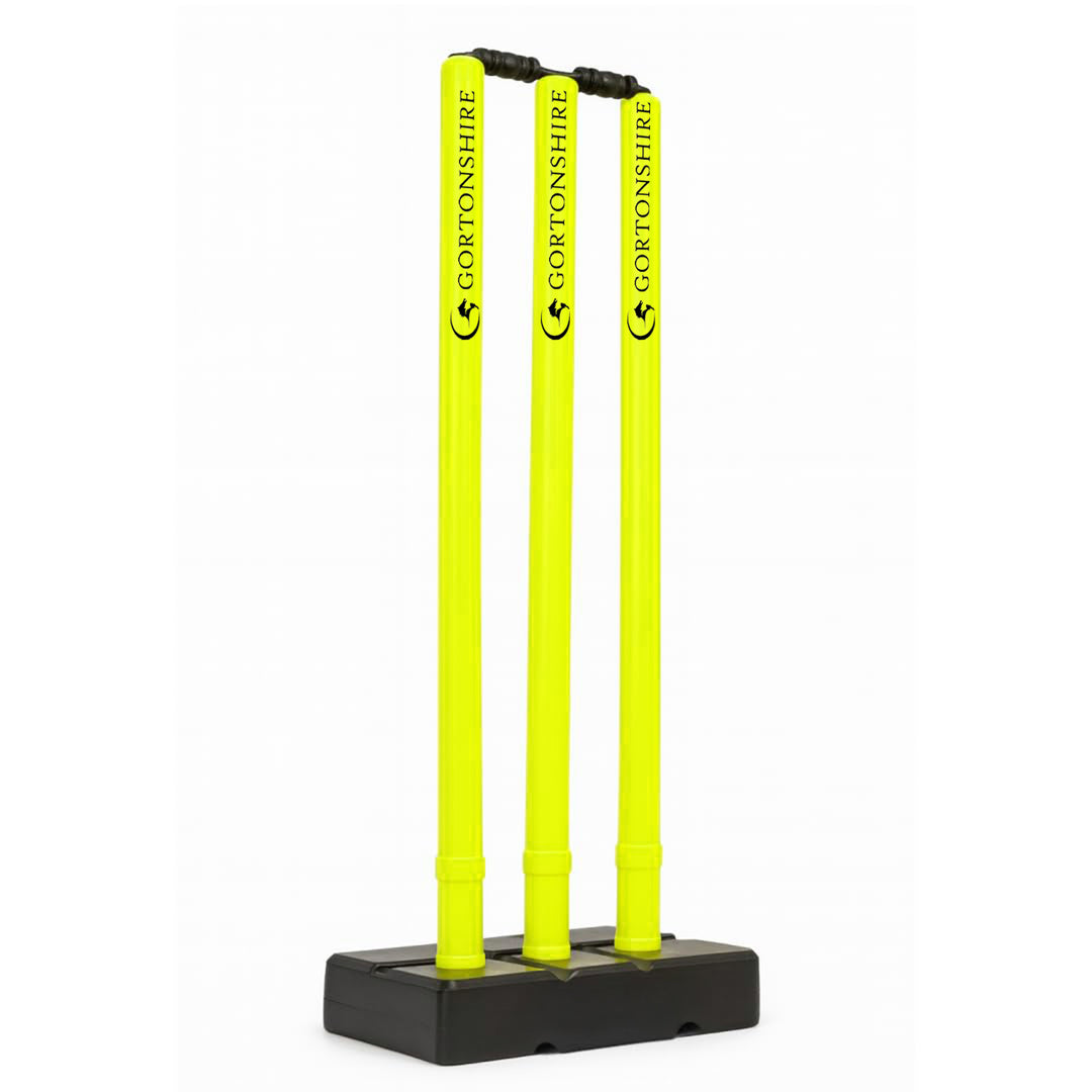 Gortonshire Cricket Plastic Stumps Full Size@front view1