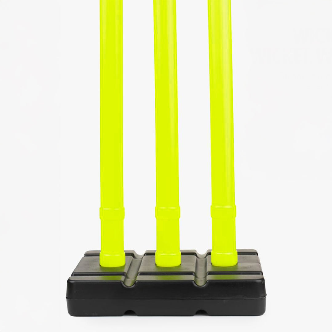 Gortonshire Cricket Plastic Stumps Full Size@front view2