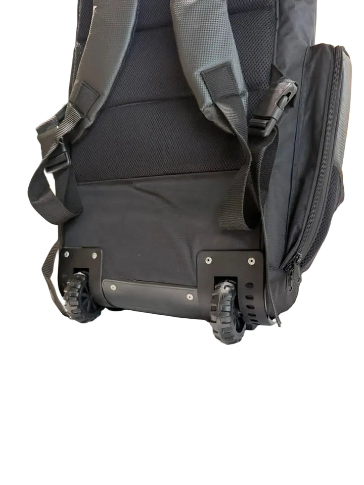 Gortonshire Elite Duffle Cricket Kit Bag With Wheels Black @ Bottom View