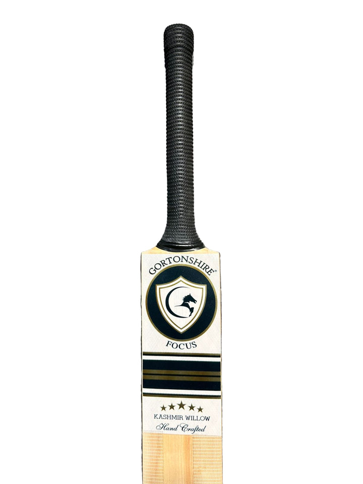 Gortonshire Focus Grade 1 Kashmir Willow Cricket Bat Size SH @ Front View 2
