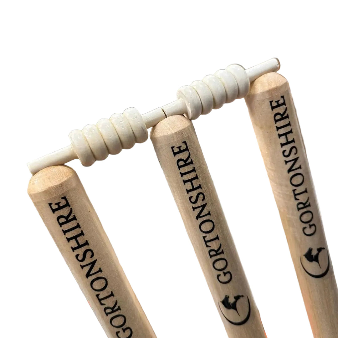 Gortonshire Heavy Cricket Bails Set of 1@front view3