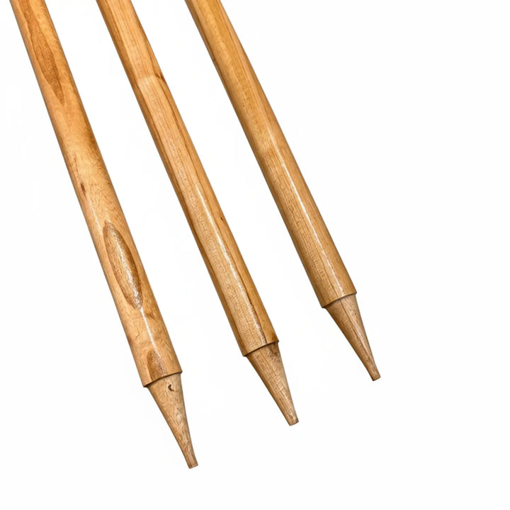 Gortonshire Wooden Wicket Cricket Stump Full Size Set of 6 @ Front View 5