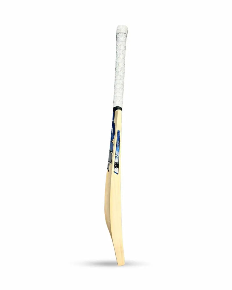 Gunn & Moore (GM) Maxi 909 English Willow Cricket Bat Size SH @ Side View