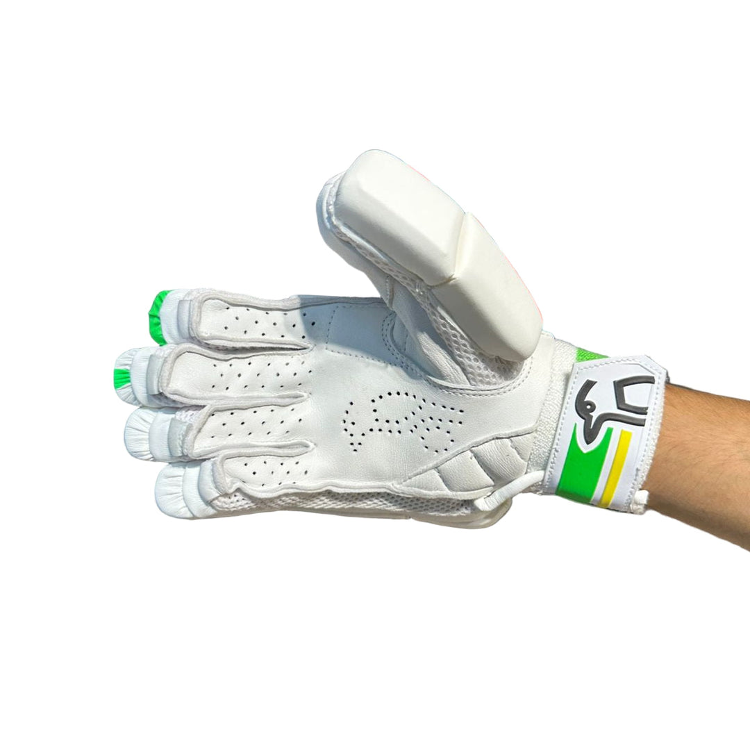Kookaburra Kahuna Pro 1.0 Batting Gloves Size@front view 4