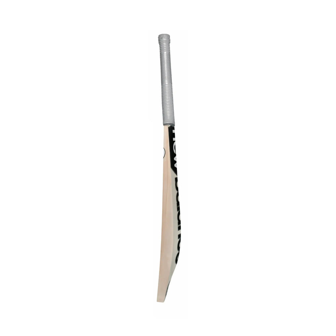 New Balance DC 900i Max English Willow Cricket Bat Size SH @ Side View