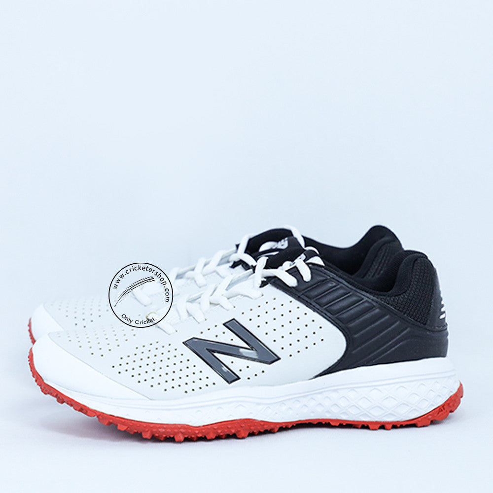 New Balance NB CK4020 K4 Cricket Rubber Shoes size @ Side View 2