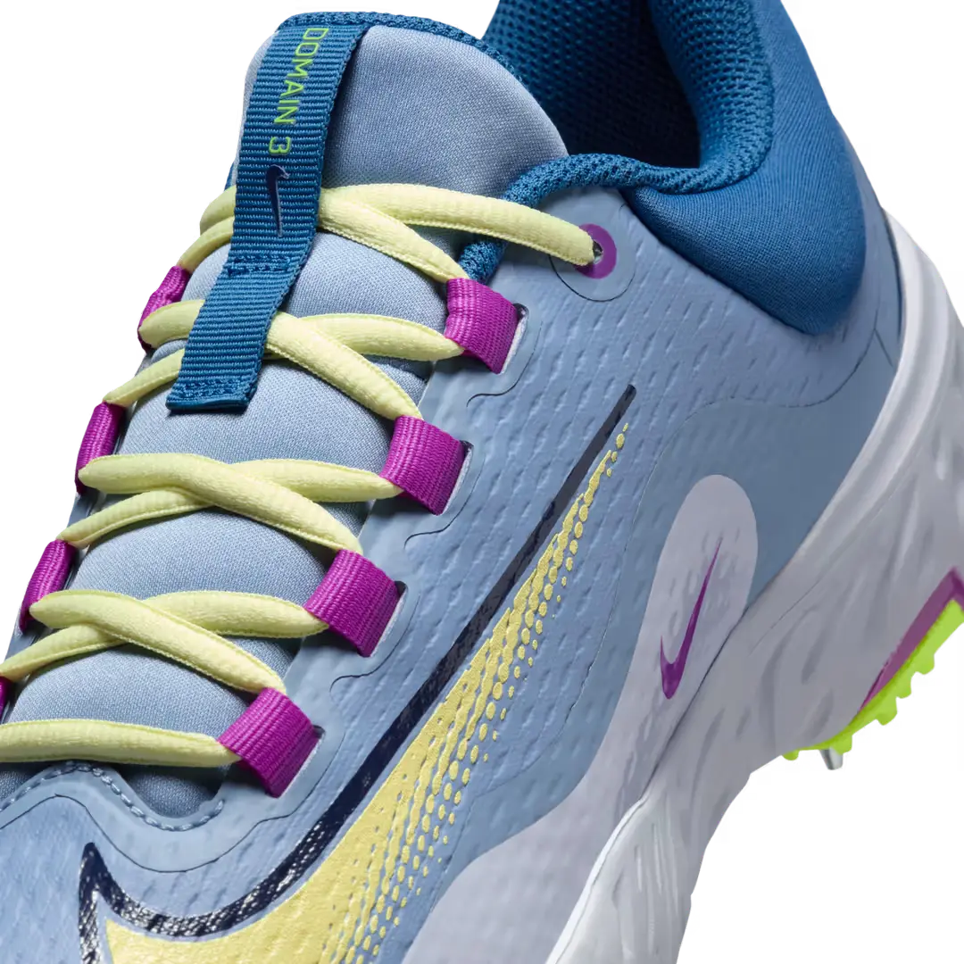 Nike Domain 3 Low Spikes Cricket Shoes @ Front View