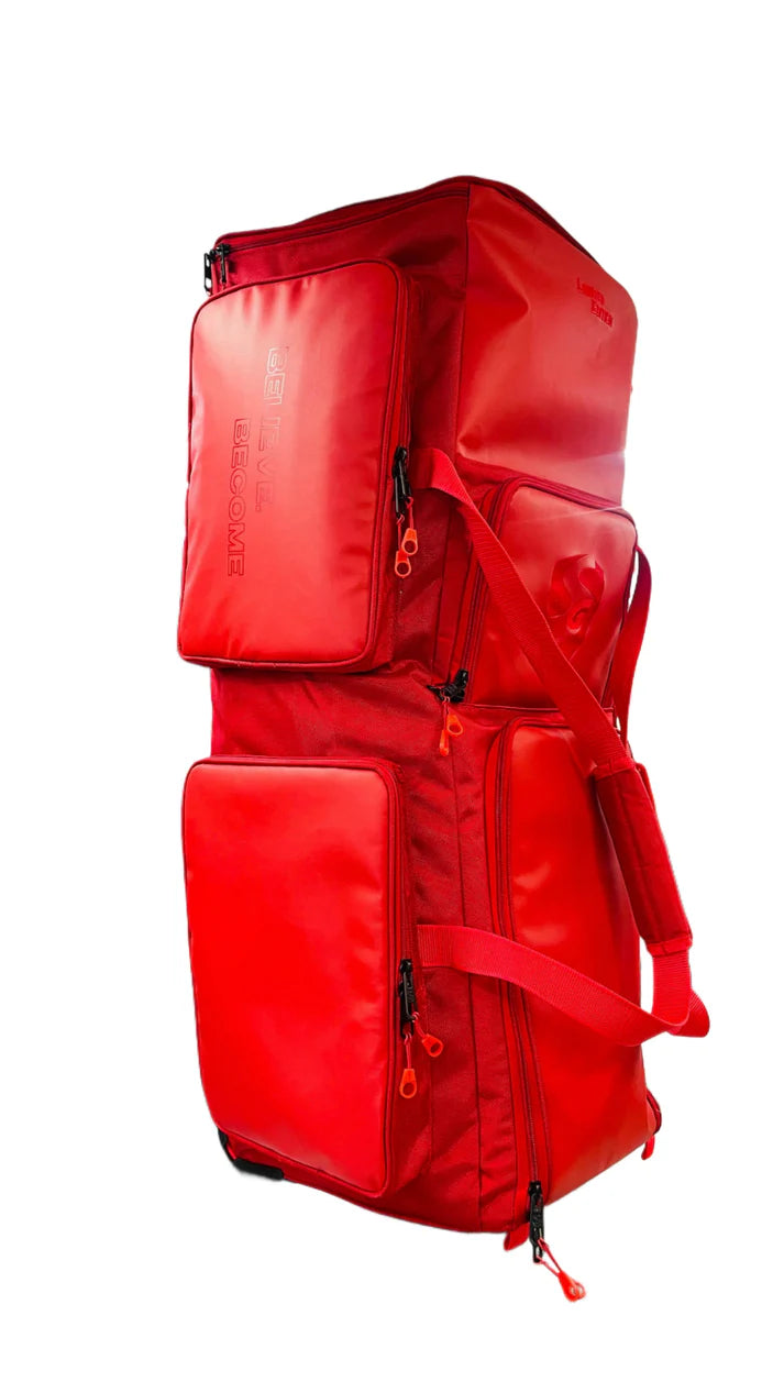 SG 22 Yard Trunk Player Cricket Duffle Kit Bag Wheelie Red