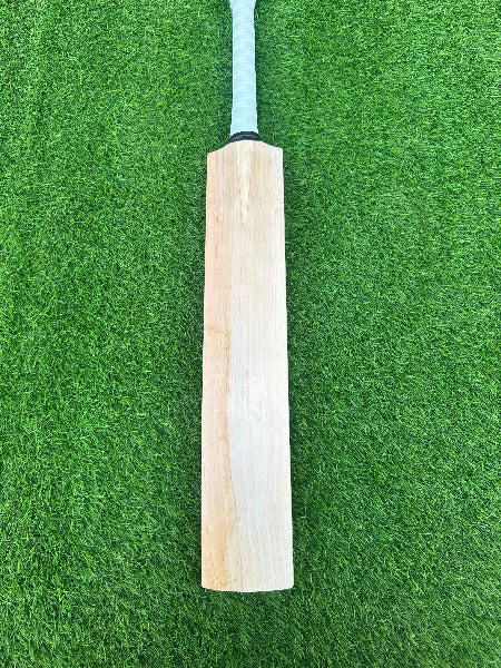 Premium Custom English Willow Cricket Bat Size SH UID08@front view 2