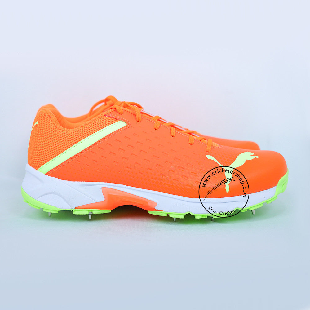 Puma 22 FH 10729902 Cricket Spike Shoes Orange Lime Size @ Side View