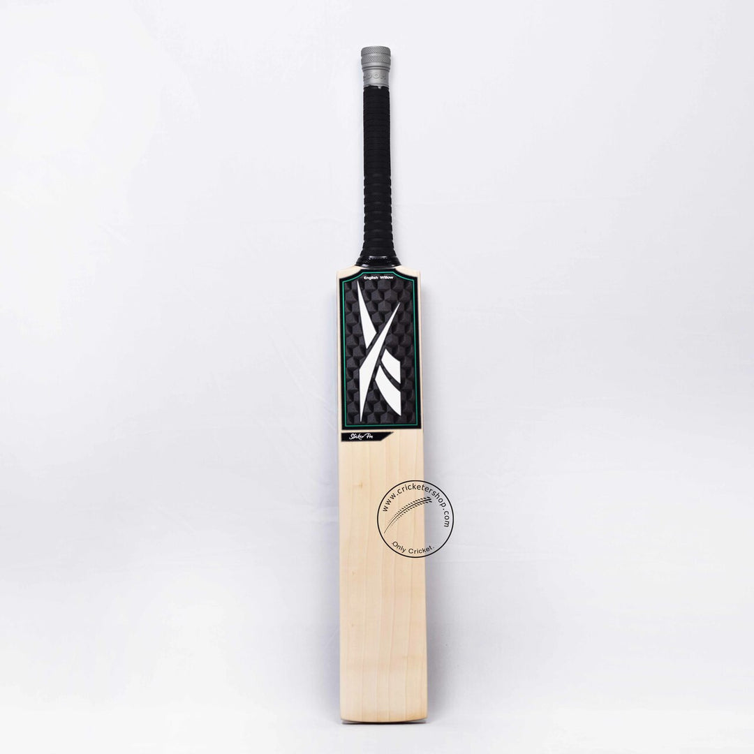 Reebok Striker Pro English Willow Cricket Bat Size SH @ Front View