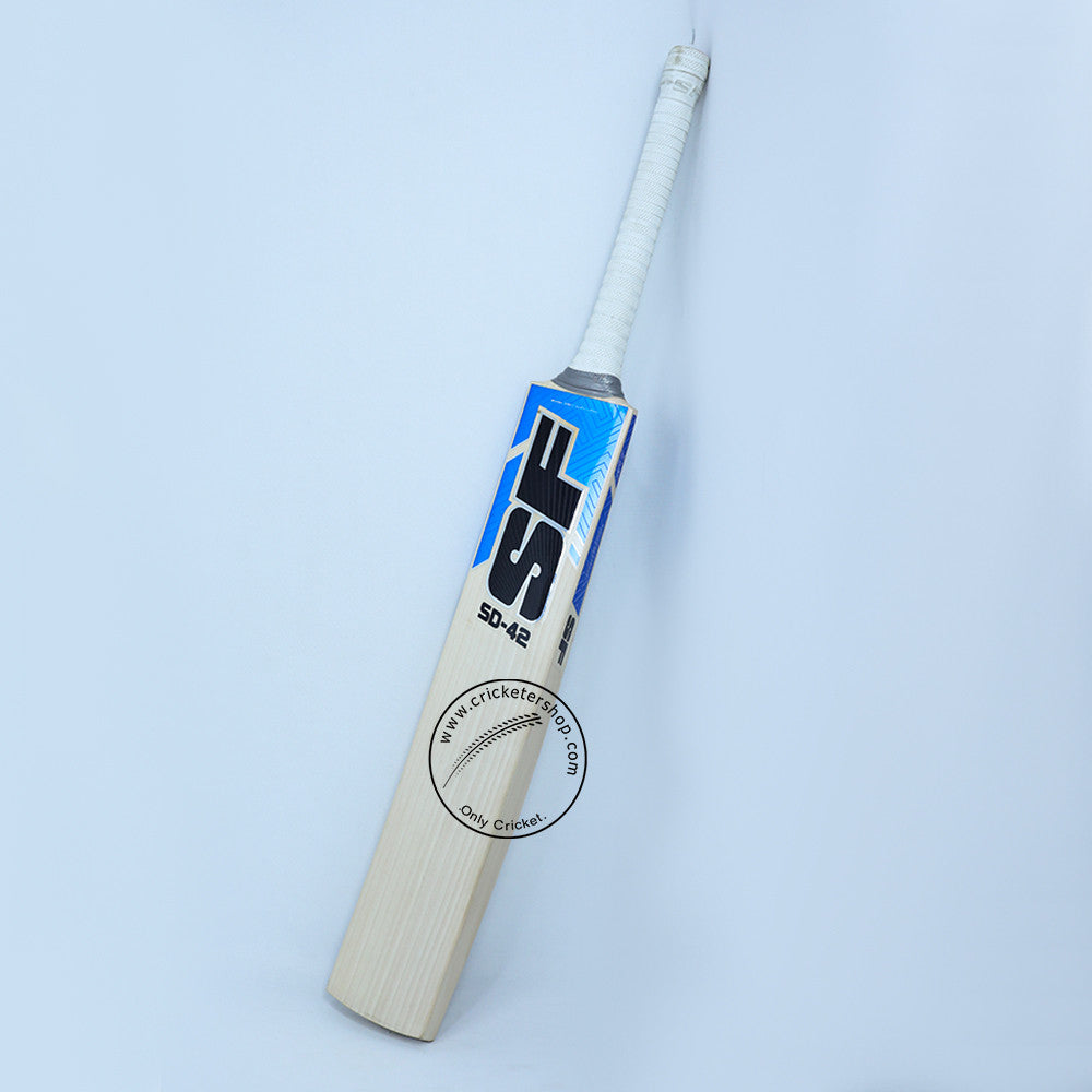 SF SD 42 English Willow Cricket Bat Size SH @ Front View