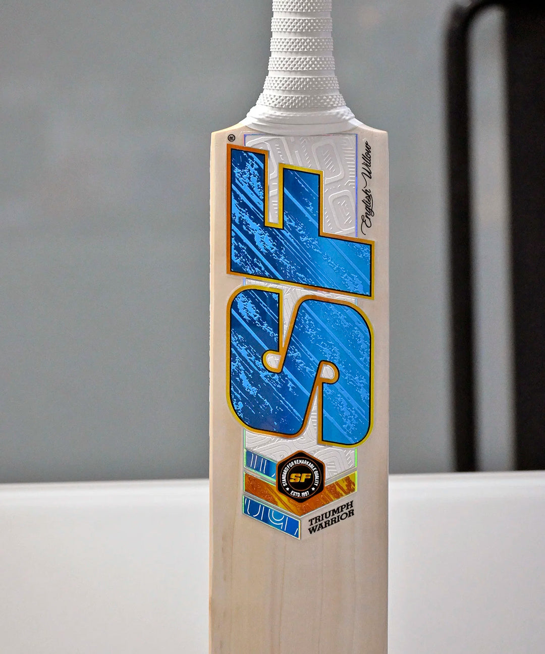 SF Triumph Warrior English Willow Cricket Bat Size SH @ Face View