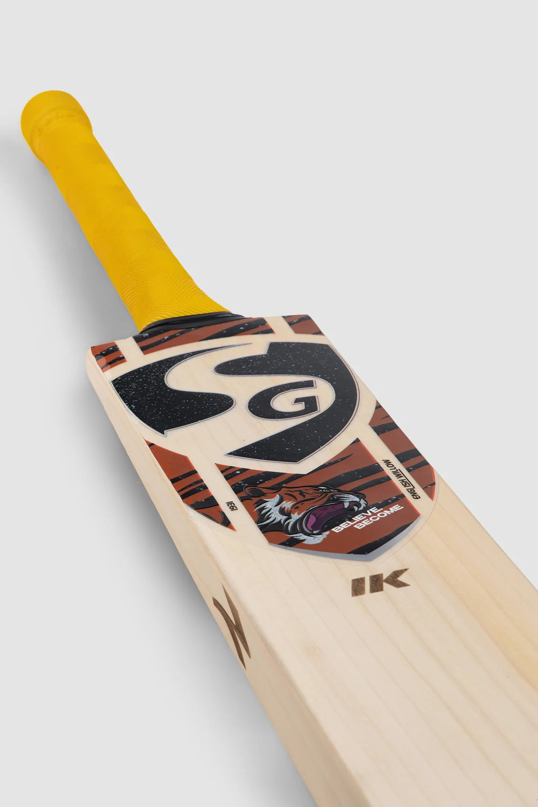 SG IK Icon English Willow Cricket Bat Size SH @ Face View