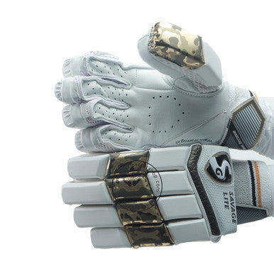 SG Savage Lite Cricket Batting Gloves Youth Size @ Composite View