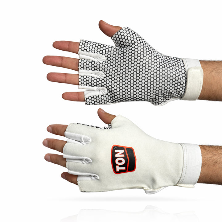 SS Cricket Player Fielding Gloves Mens Size@front view