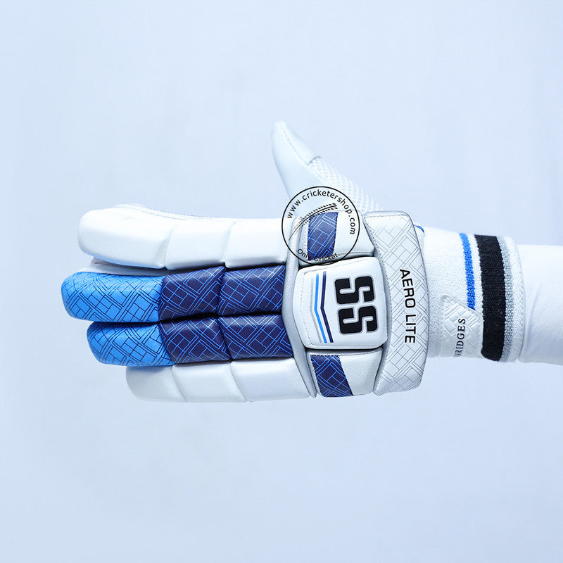 SS English Willow Complete Cricket Kit Size SH @ Gloves View  3