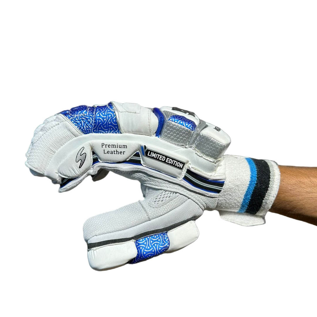SS Limited Edition Cricket Batting Gloves Mens Size@front view2