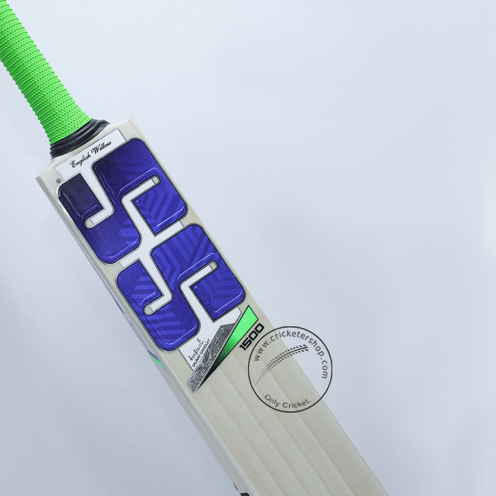 SS Master 1500 English Willow Cricket Bat Size SH @ Face View