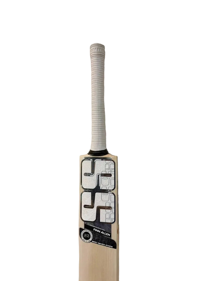 SS Player Finn Allen English Willow Cricket Bat Size Harrow @ Face View