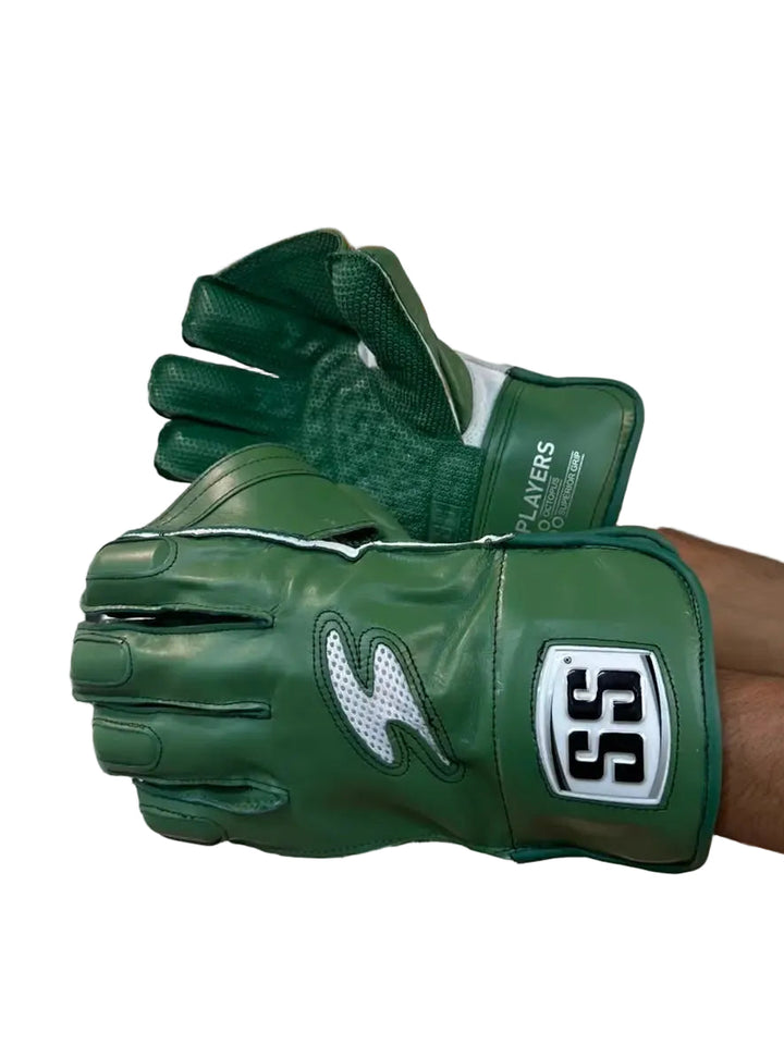 SS Players Green Cricket Wicket Keeping Gloves Mens Size @ Composite View