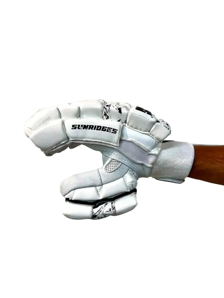 SS Thunder Cricket Batting Gloves Adult@front view2