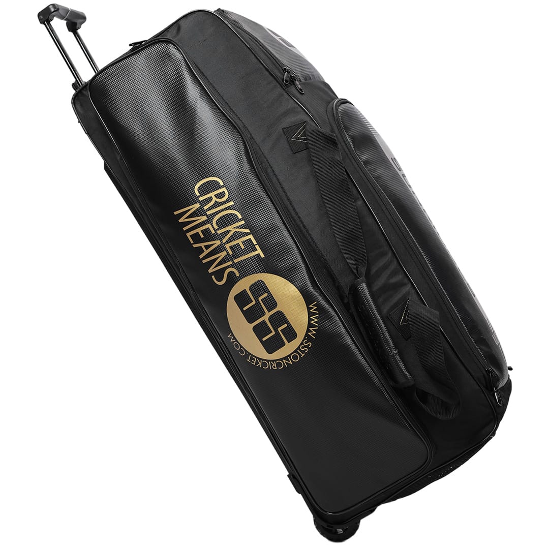 SS Ultra New Cricket Kit Bag Black With Wheels@FRONT VIEW3