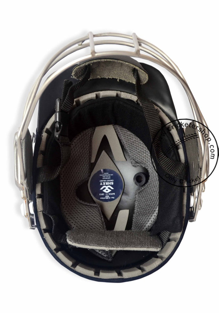 Shrey Pro Guard Cricket Helmet With Titanium Visor Mens and Boys Size @ Inside View