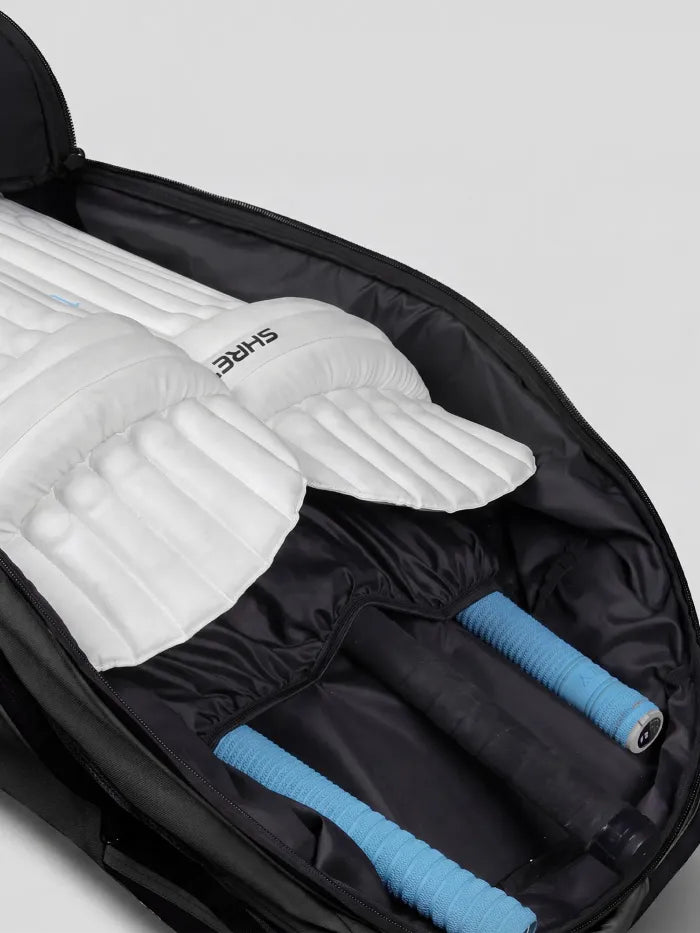 Artboard_4_XhShrey Legacy Duffle Wheelie 120 Cricket Kit Bag Colour @ Inside Black