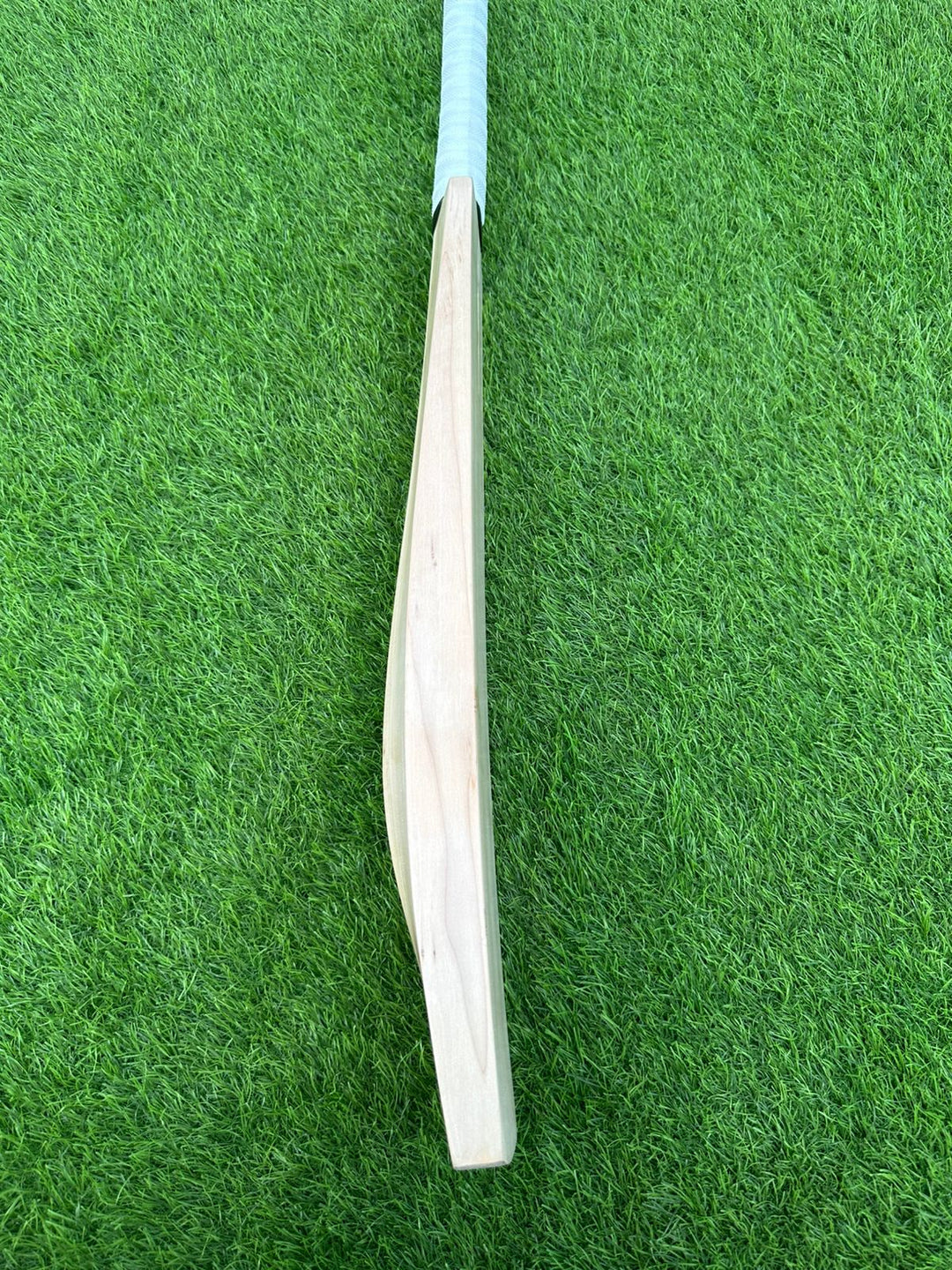 Premium Custom English Willow Cricket Bat Size SH UID02