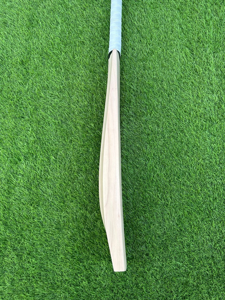 Premium Custom English Willow Cricket Bat Size SH UID04