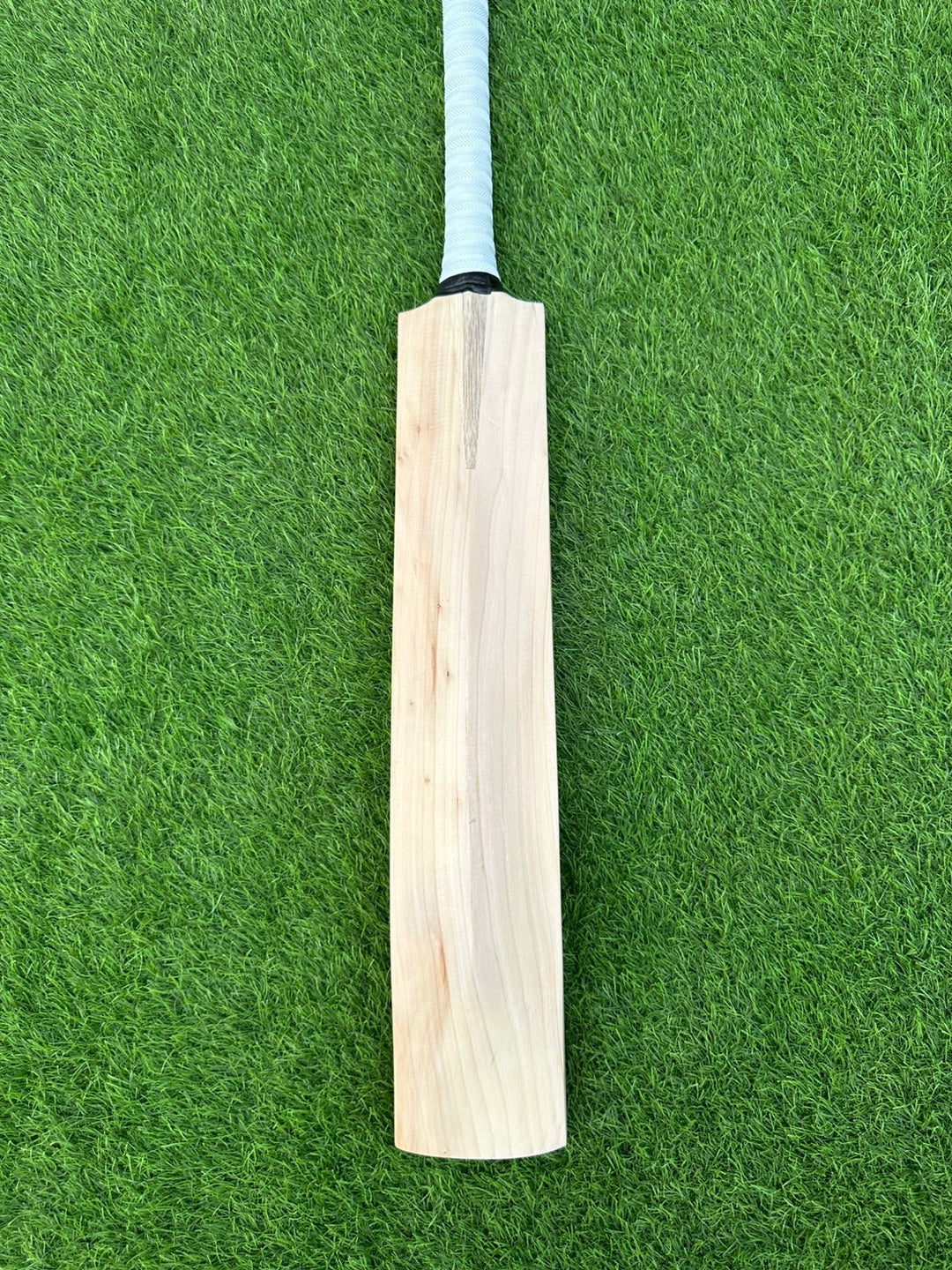 Premium Custom English Willow Cricket Bat Size SH UID04