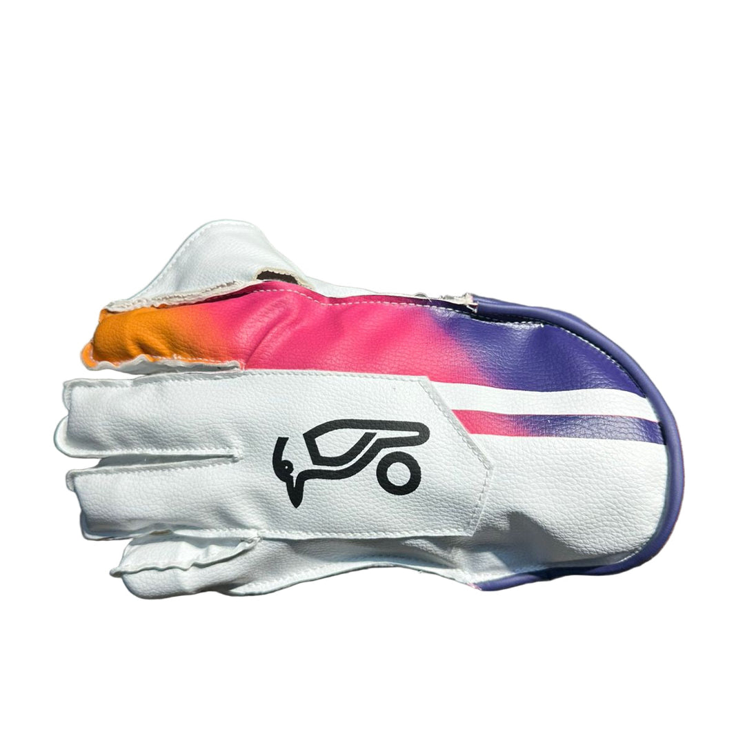 Kookaburra Aura Pro 3.0 Wicket Keeping Gloves Size
