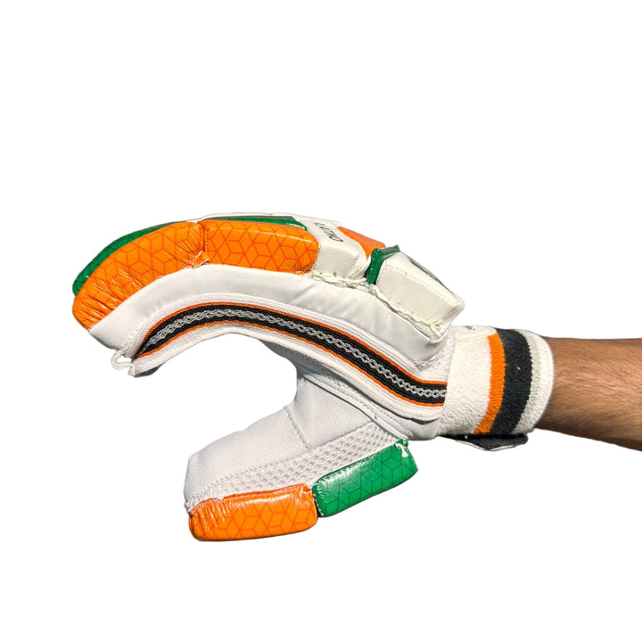 SS Platino Cricket Batting Gloves Size