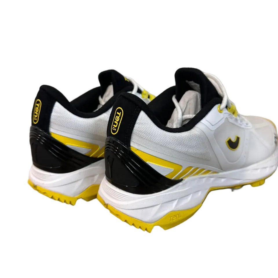 Tenxu Centurion Cricket Spikes Shoes White Yellow@front view1