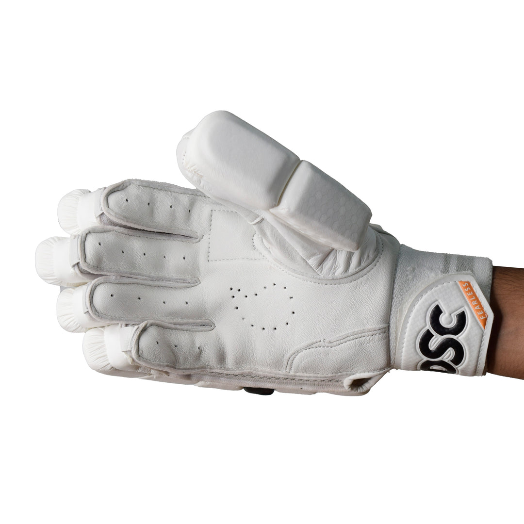 Dsc Krunch 3.0 Cricket Batting Gloves Men@Front View
